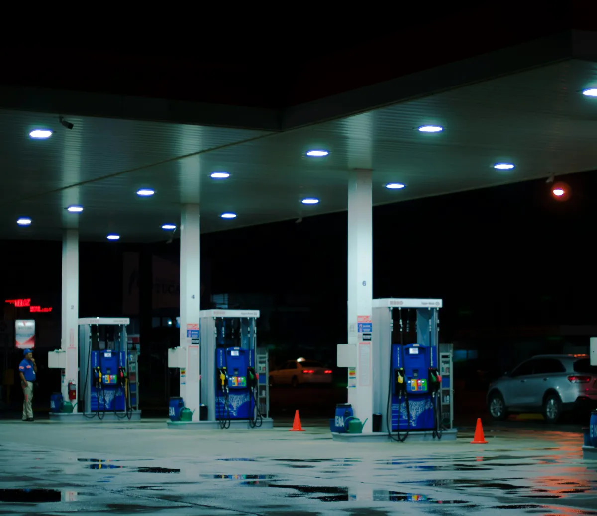 Fuel Stations & Convenience Stores Retail (Middle East)